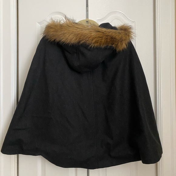 Michael Kors Cape With hood M - Picture 2 of 2